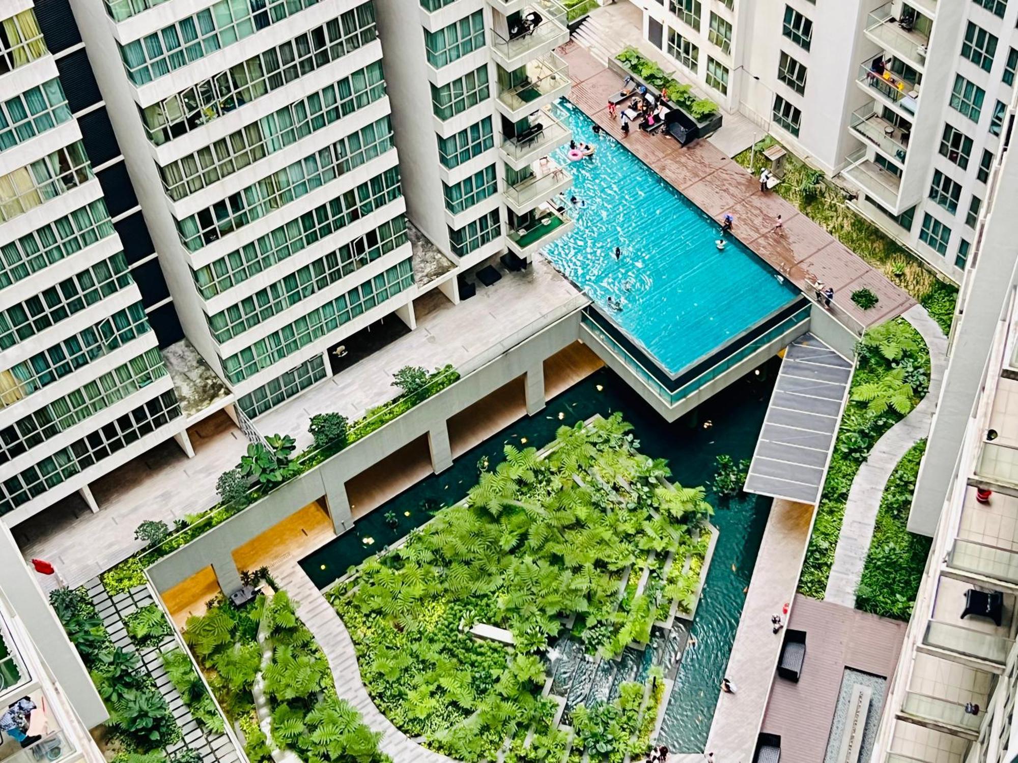 Regalia Suites & Residence By Enjoy Your Stay Kuala Lumpur Exterior photo